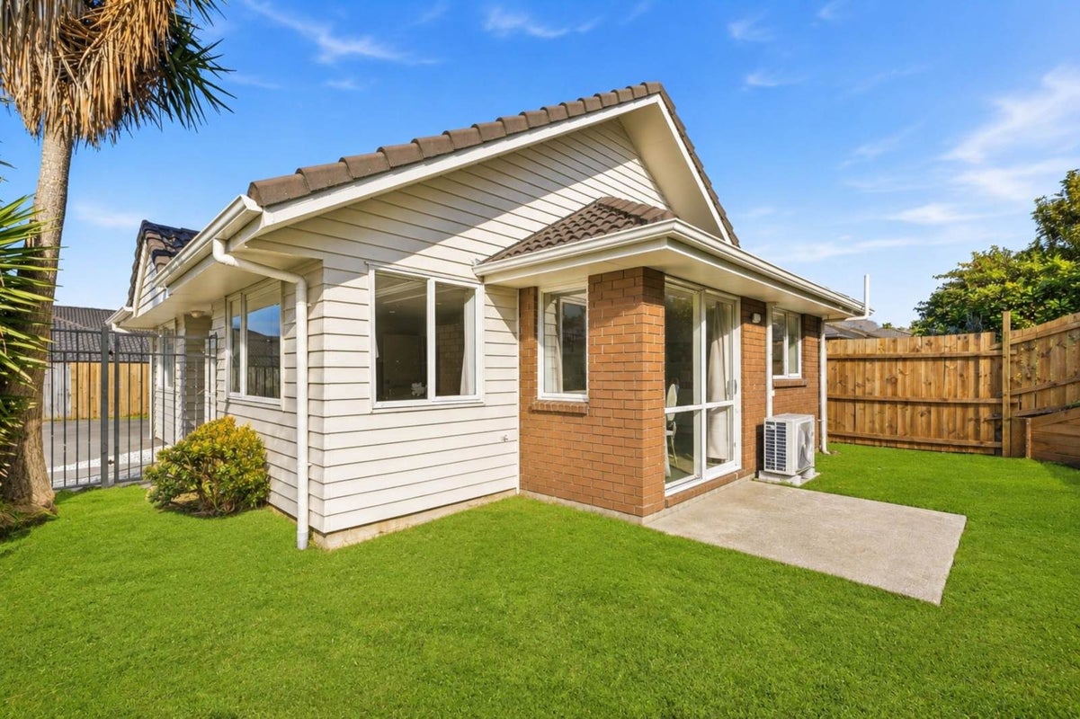 58 Walmsley Road, Favona, Auckland - Carousel 2
