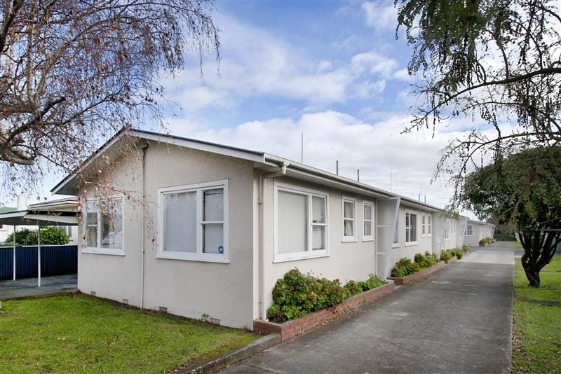 87 Featherston Street, Takaro, Palmerston North - Carousel 1