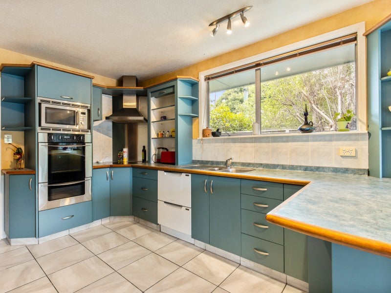21 Crofton Road, Harewood, Christchurch - Carousel 2