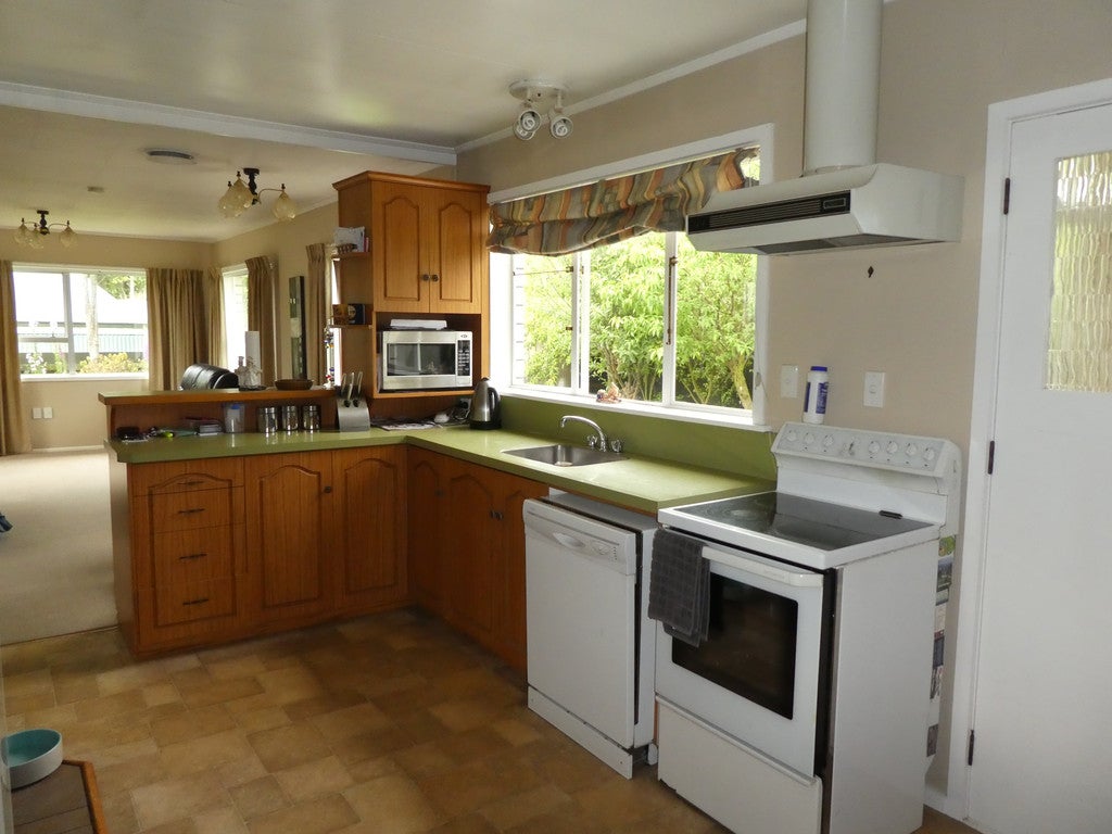 70 Gammack Street, Temuka - Carousel 2