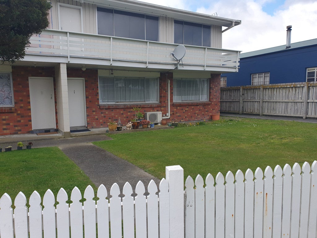 1/246 Main Road, Tawa, Wellington - Carousel 1