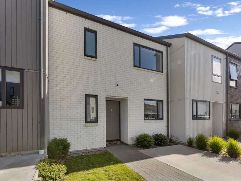 4/170 Fraser Avenue, Johnsonville, Wellington - Carousel 1