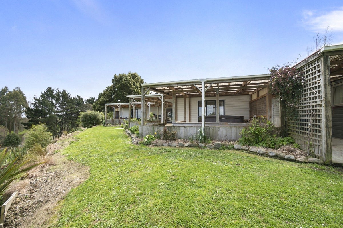476 Finnis Road, Pohangina, Ashhurst - Carousel 1