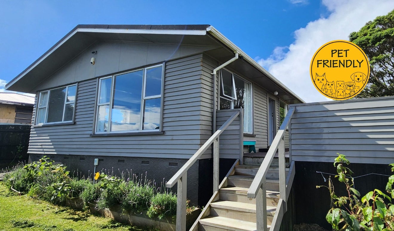 55 Marama Crescent, Spotswood, New Plymouth - Carousel 1