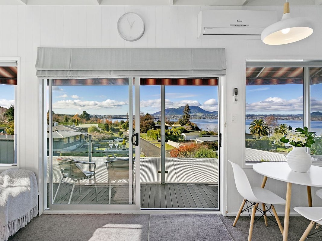 22 Alberta Street, Acacia Bay, Taupo - Carousel 2