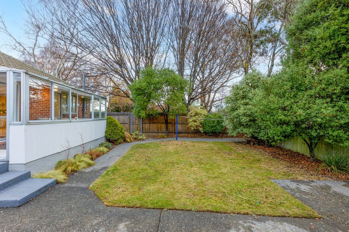 197 Grahams Road, Burnside, Christchurch - Carousel 15