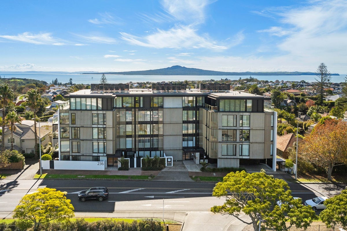 304/236 Kepa Road, Mission Bay, Auckland - Carousel 2