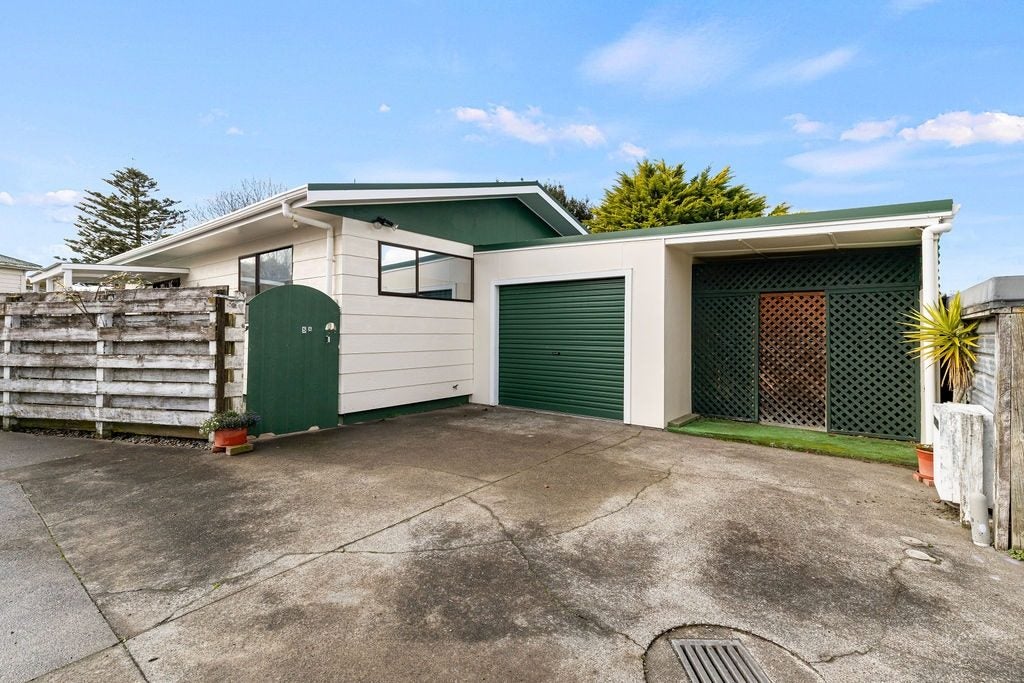 5A Nichol Place, Whanganui East, Whanganui - Carousel 1
