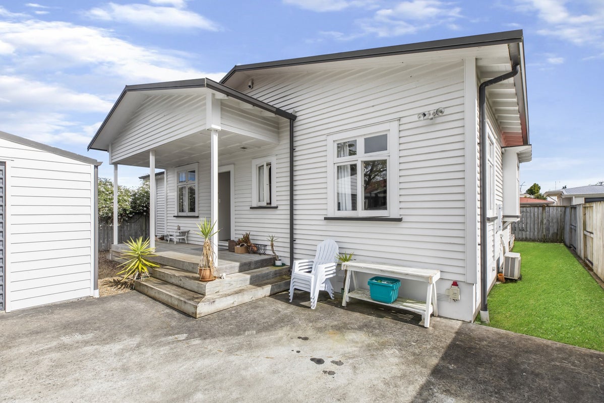 25A Hobson Street, Maeroa, Hamilton - Carousel 1