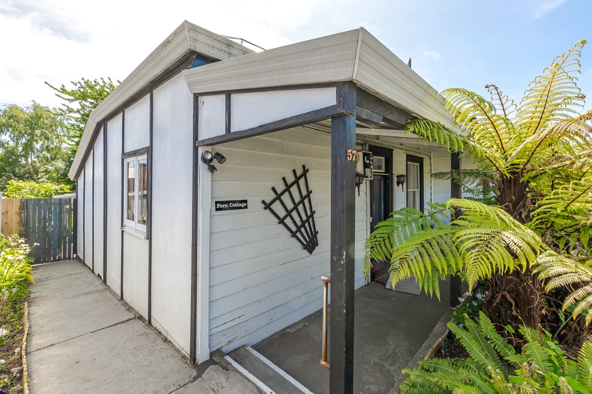 57 Heaton Street, Parkside, Timaru - Carousel 1