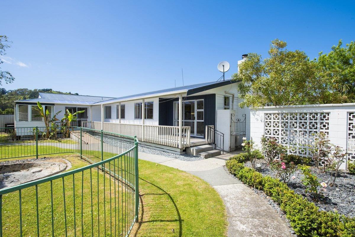 14 Matthews Road, Tamarau, Gisborne - Carousel 1