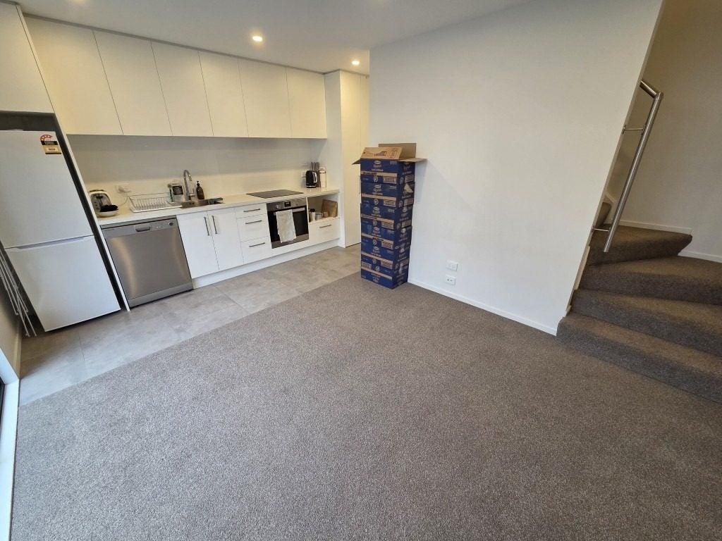 6/35 Buffon Street, Waltham, Christchurch - Carousel 2