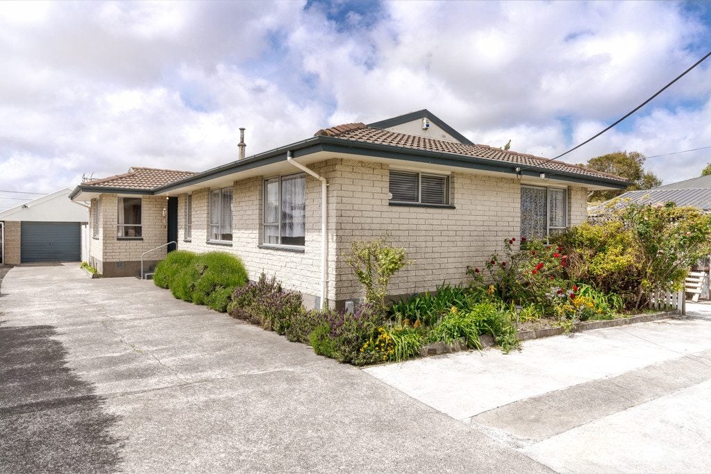 22 Brixton Street, Islington, Christchurch - Carousel 1