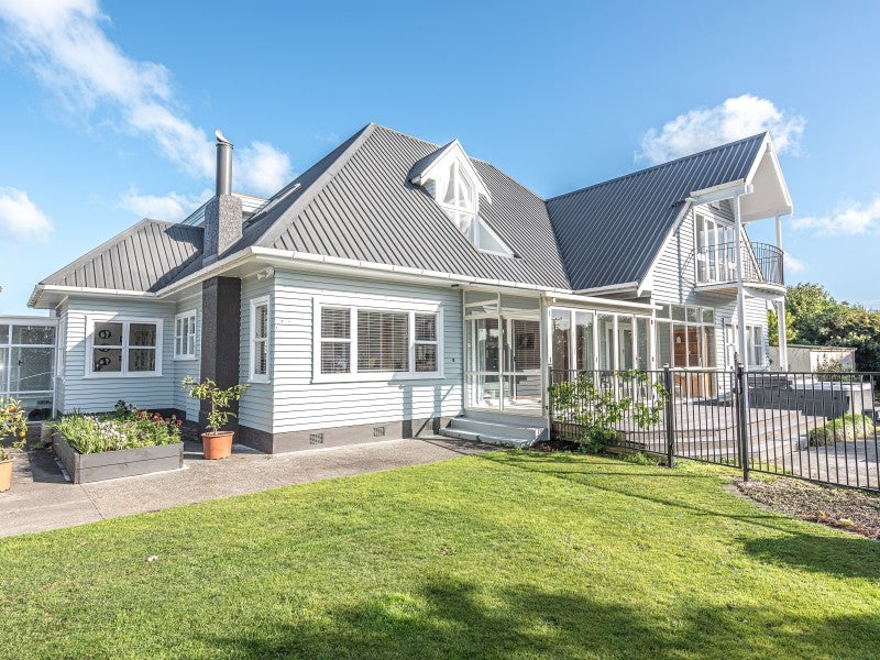 283 State Highway 3, Westmere, Whanganui - Carousel 1
