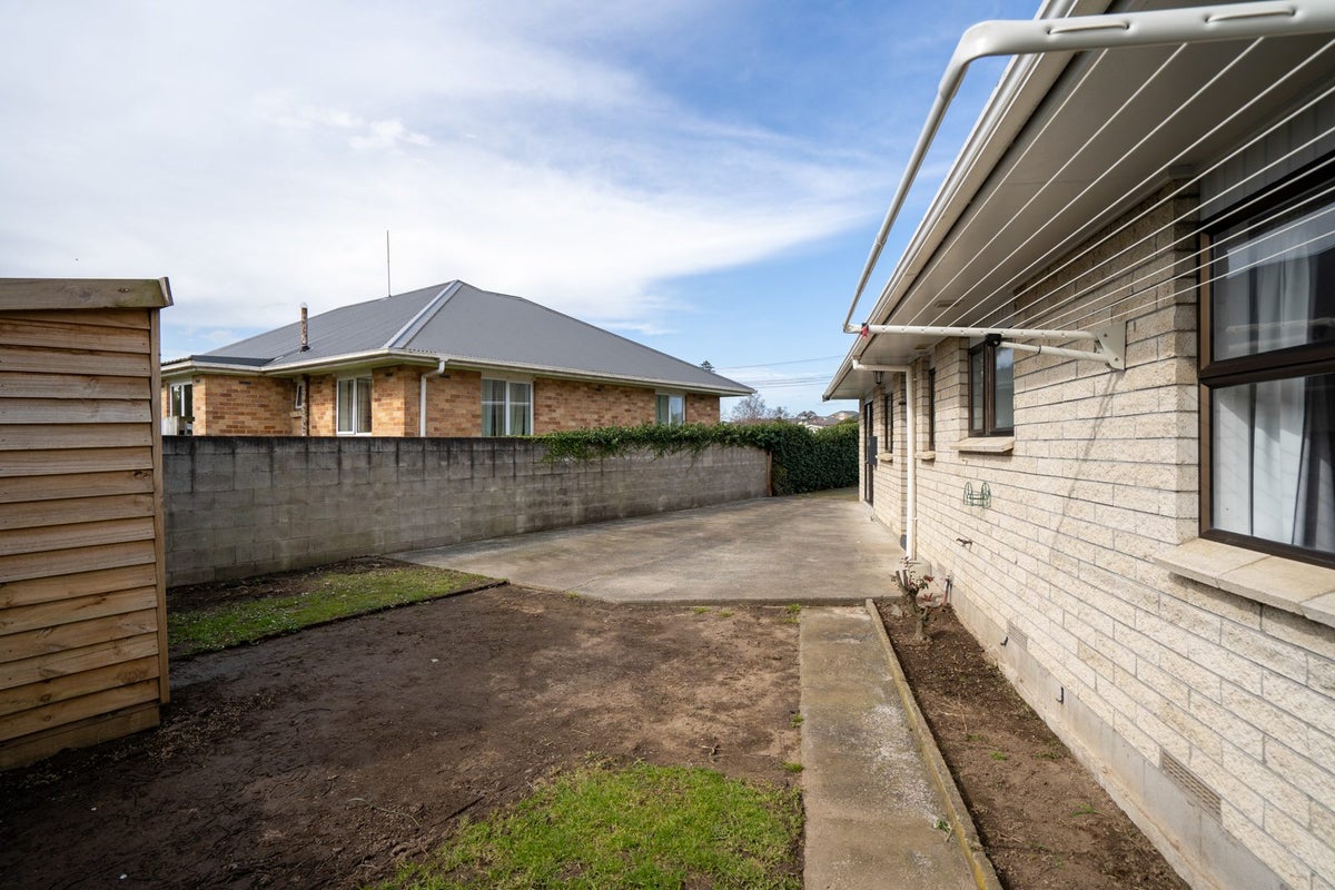 23 Shelley Street, Leamington, Cambridge - Carousel 18