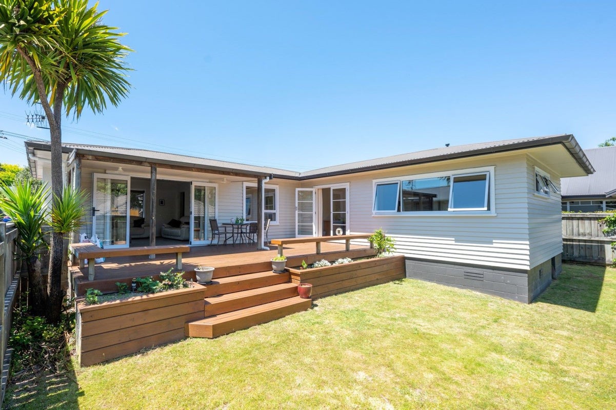 26 Larcy Road, Lynmore, Rotorua - Carousel 1