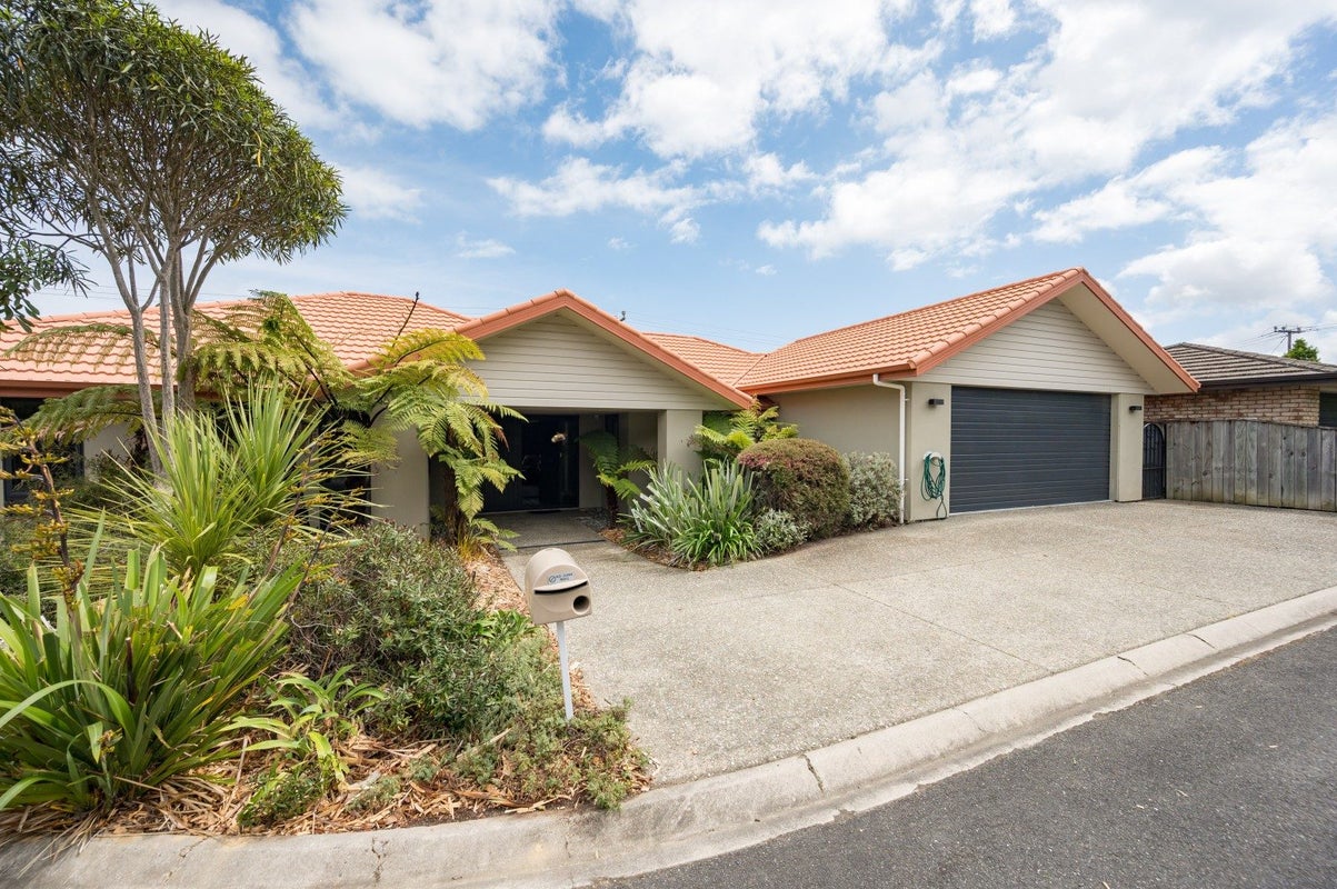 457 Suffolk Road, Stoke, Nelson - Carousel 1