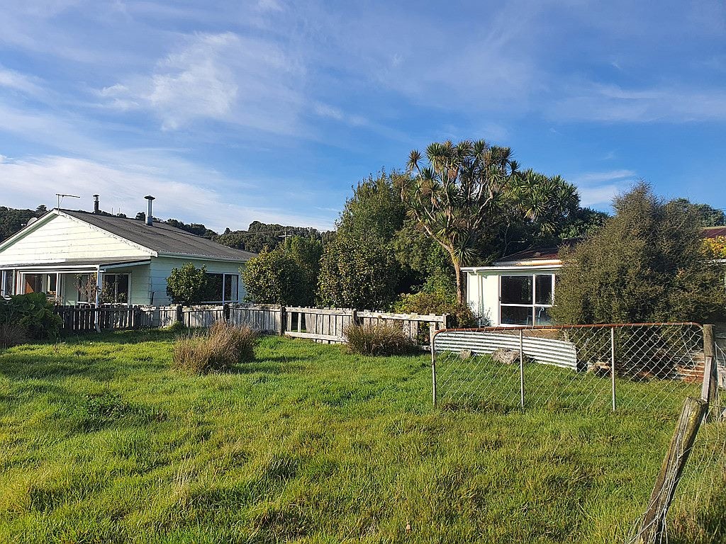 30 Old School Road, Awatuna, Hokitika - Carousel 2
