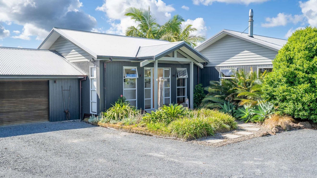 29 Edkins Road, Kerikeri, Kerikeri - Carousel 1