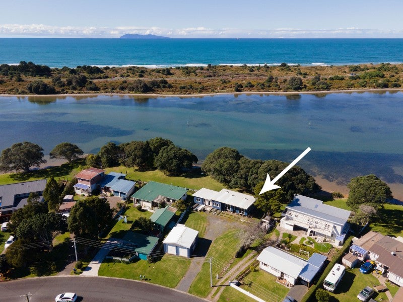 6 Roretana Drive, Athenree, Waihi Beach - Carousel 2