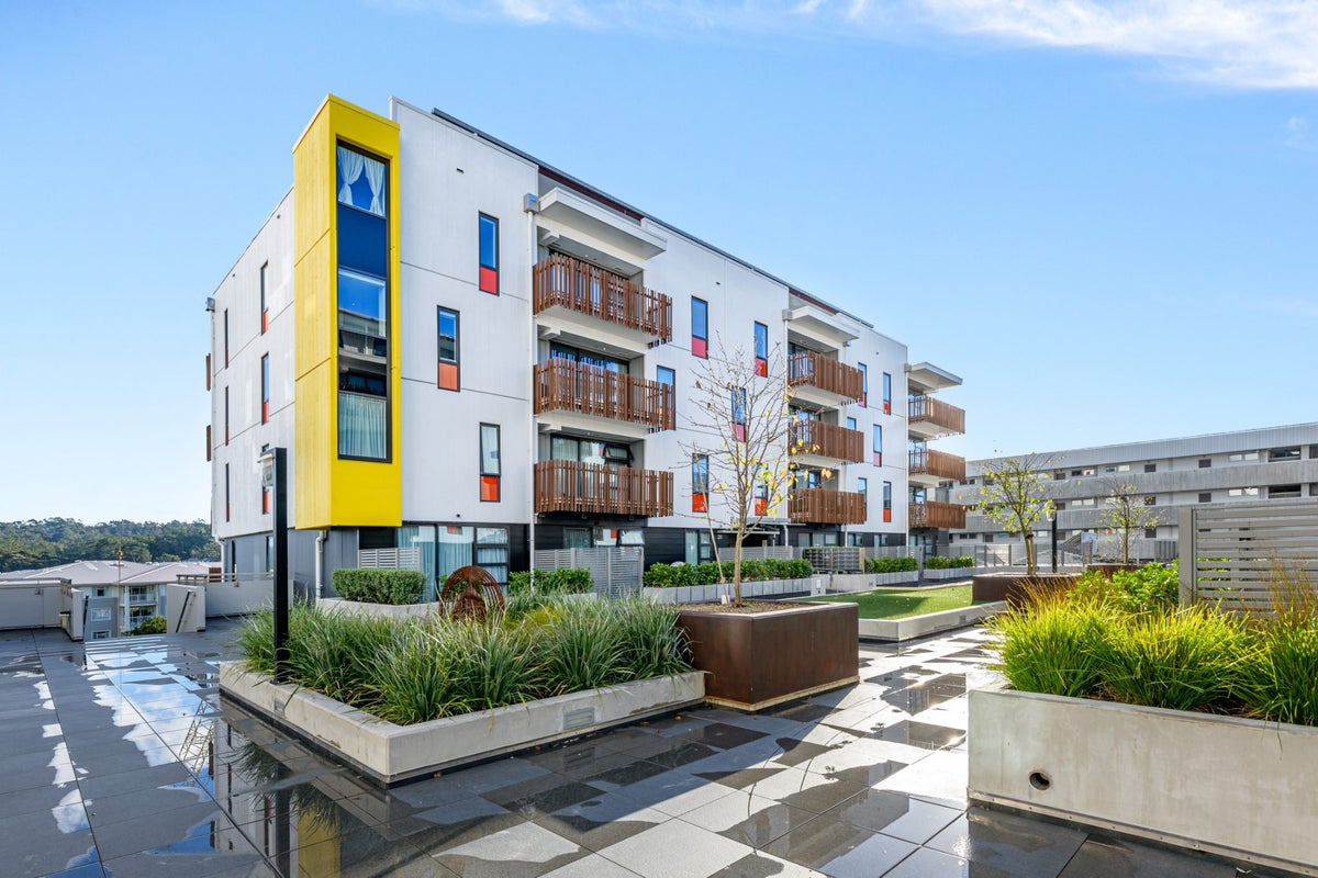 604/26 Library Lane, Albany, Auckland - Carousel 1