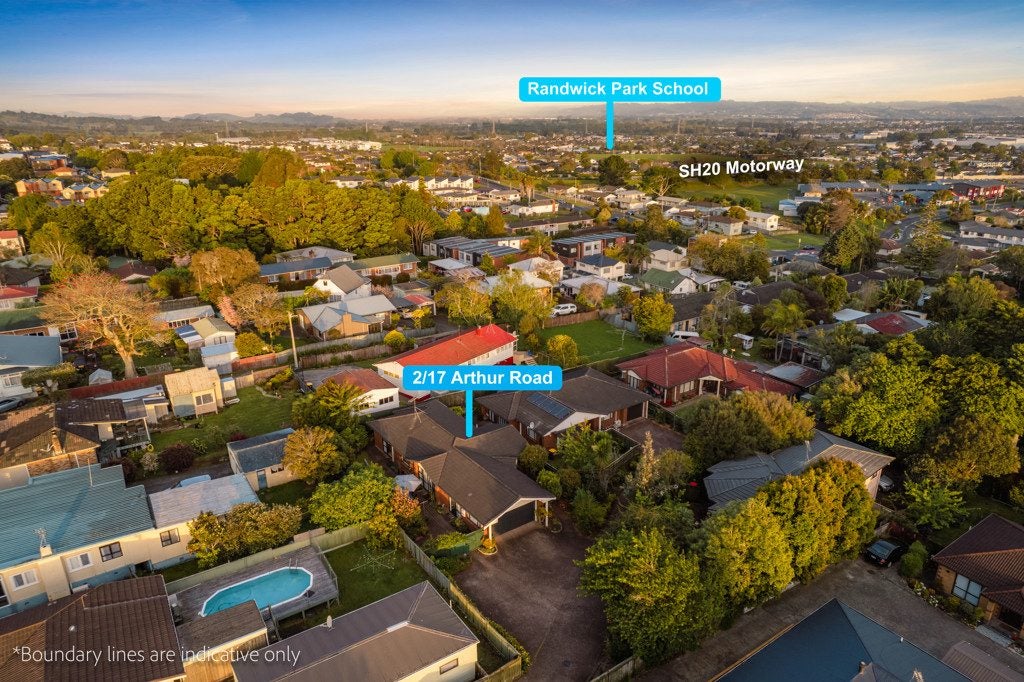 2/17 Arthur Road, Hillpark, Auckland - Carousel 23