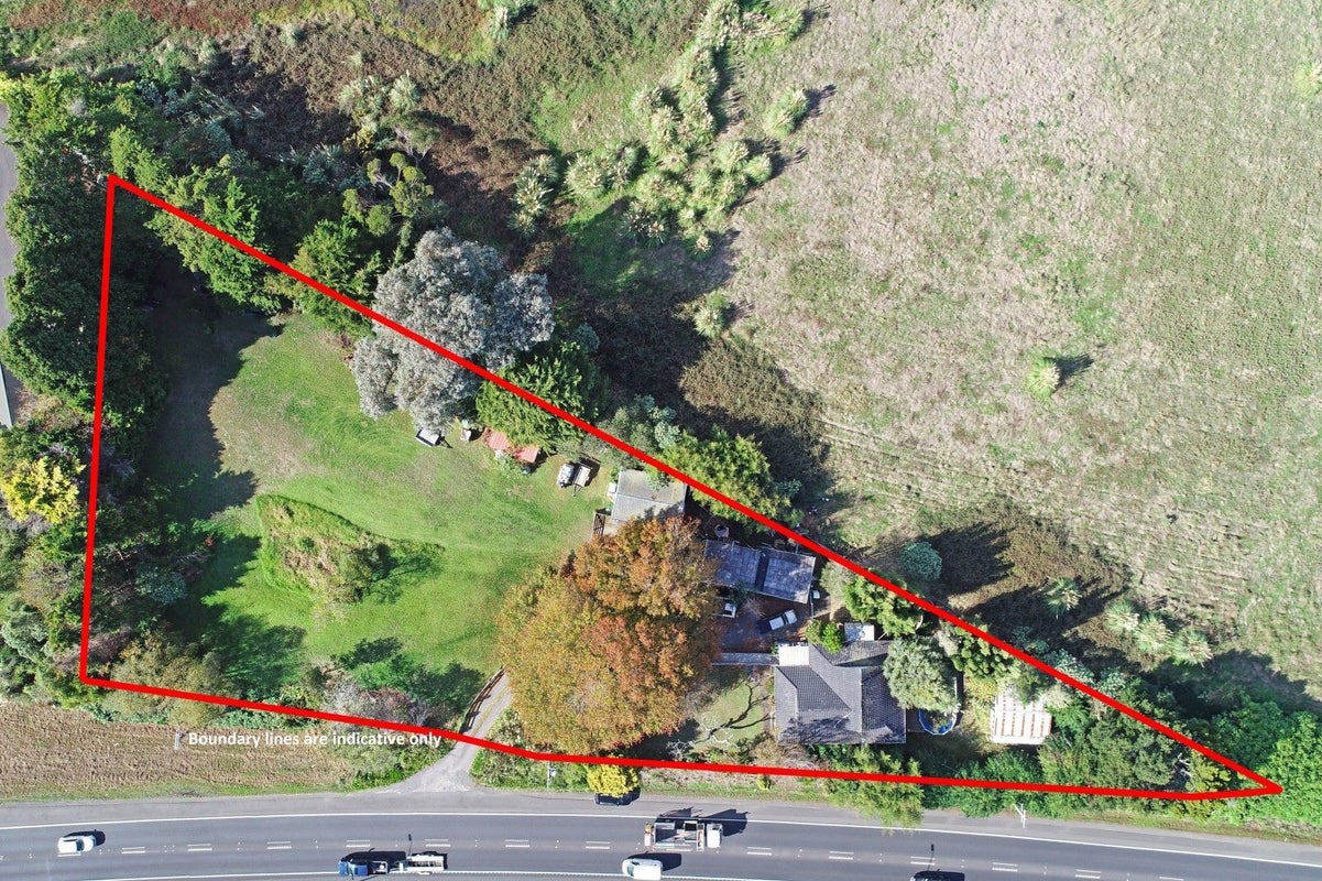 102 Karaka Road, Drury - Carousel 1