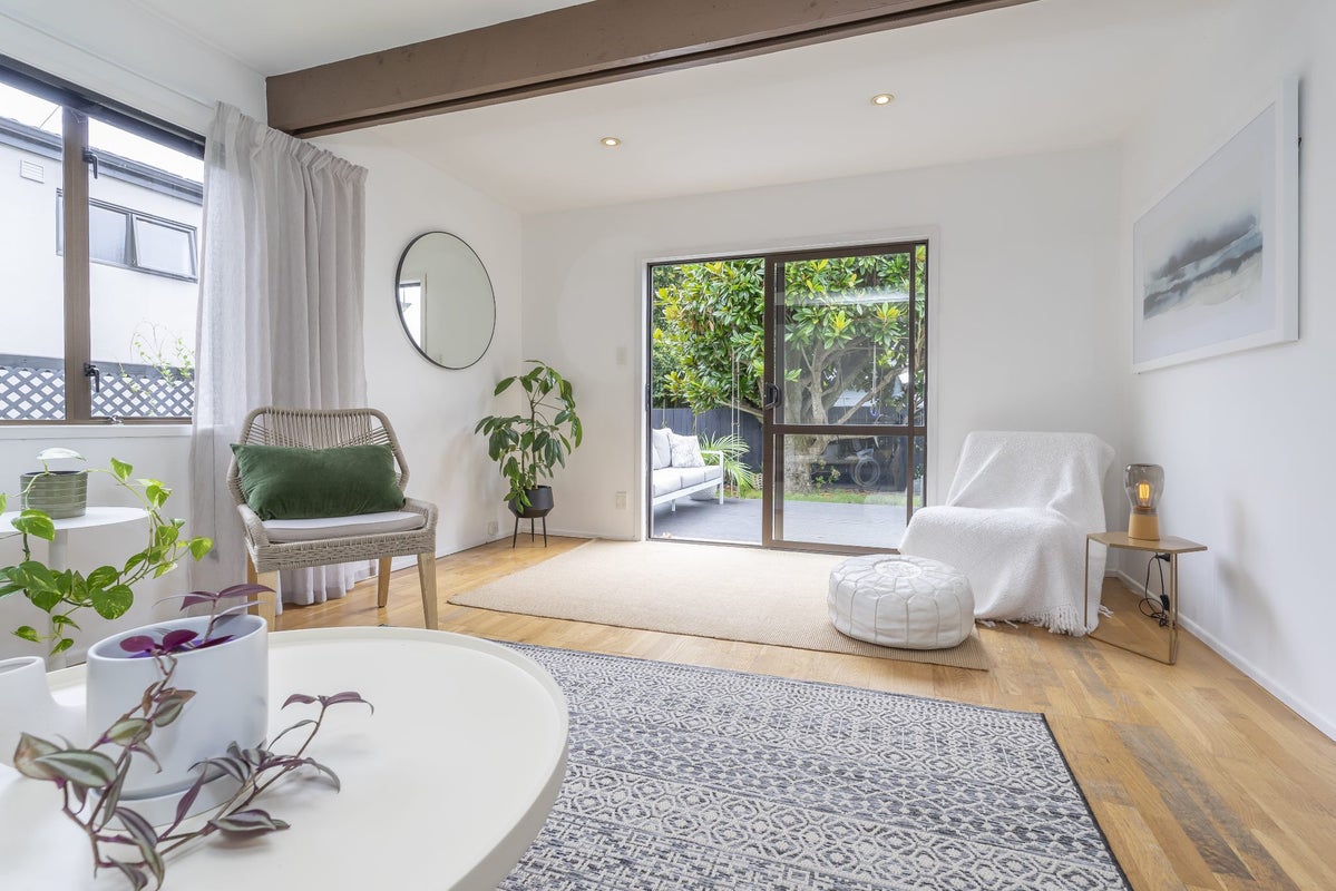 2/84 School Road, Kingsland, Auckland - Carousel 2