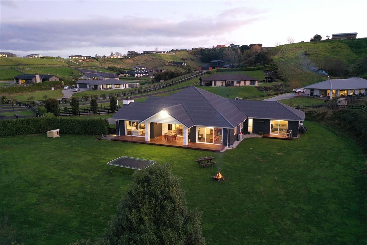 45 Miriama Way, Whatawhata - Carousel 2