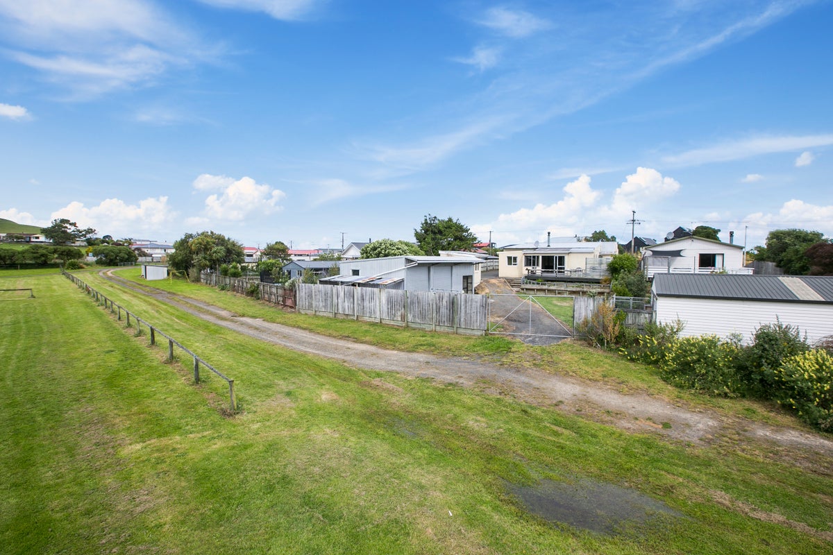 826 Brighton Road, Ocean View, Dunedin - Carousel 22