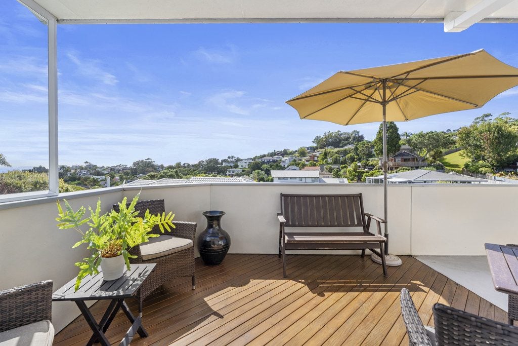 11 Vista Motu, Red Beach, Whangaparāoa - Carousel 2