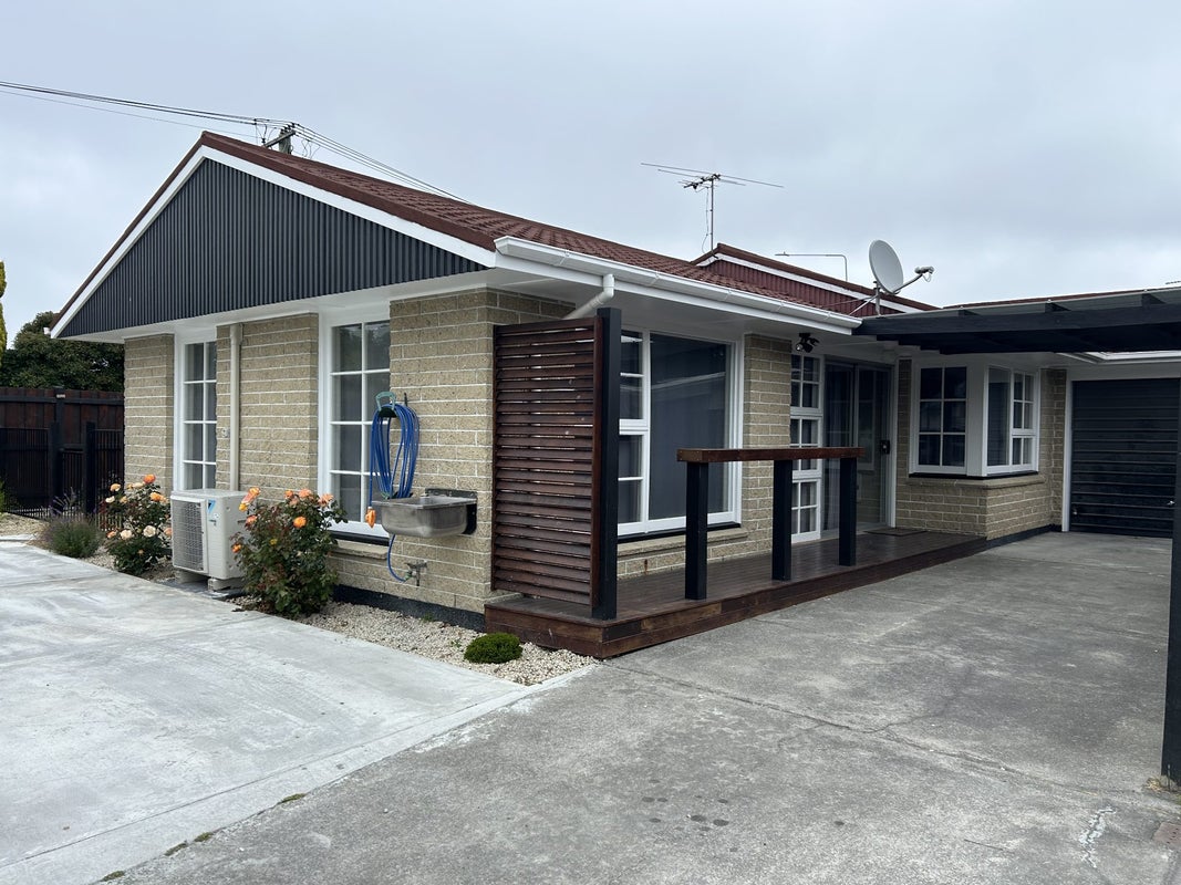 2/19 Normans Road, Strowan, Christchurch - Carousel 1