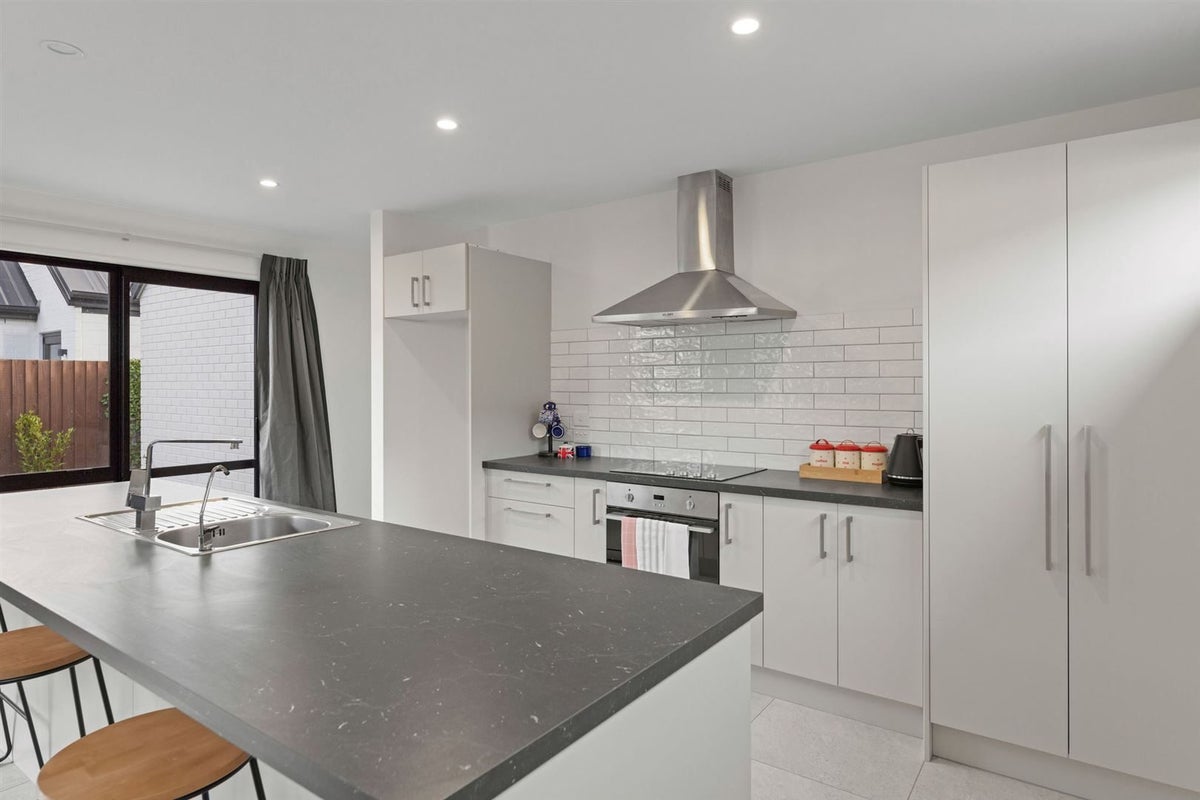 25 Gallaghan Close, Wigram, Christchurch - Carousel 2