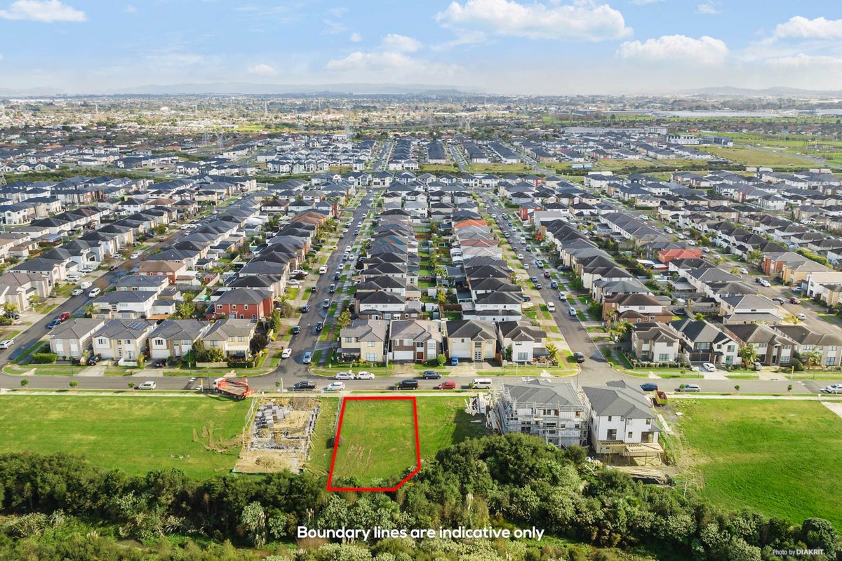 20 Castlebane Drive, Flat Bush, Auckland - Carousel 1