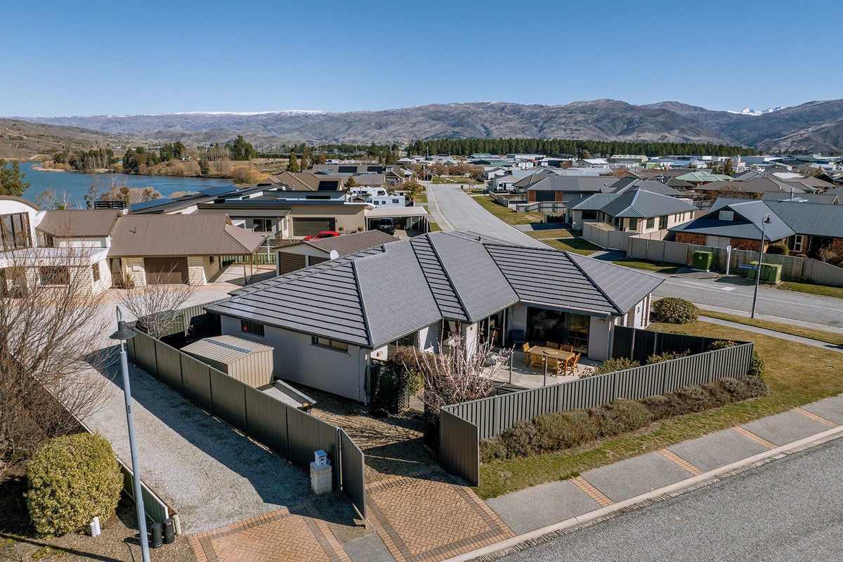 28 Matthews Crescent, Cromwell, Cromwell - Carousel 2