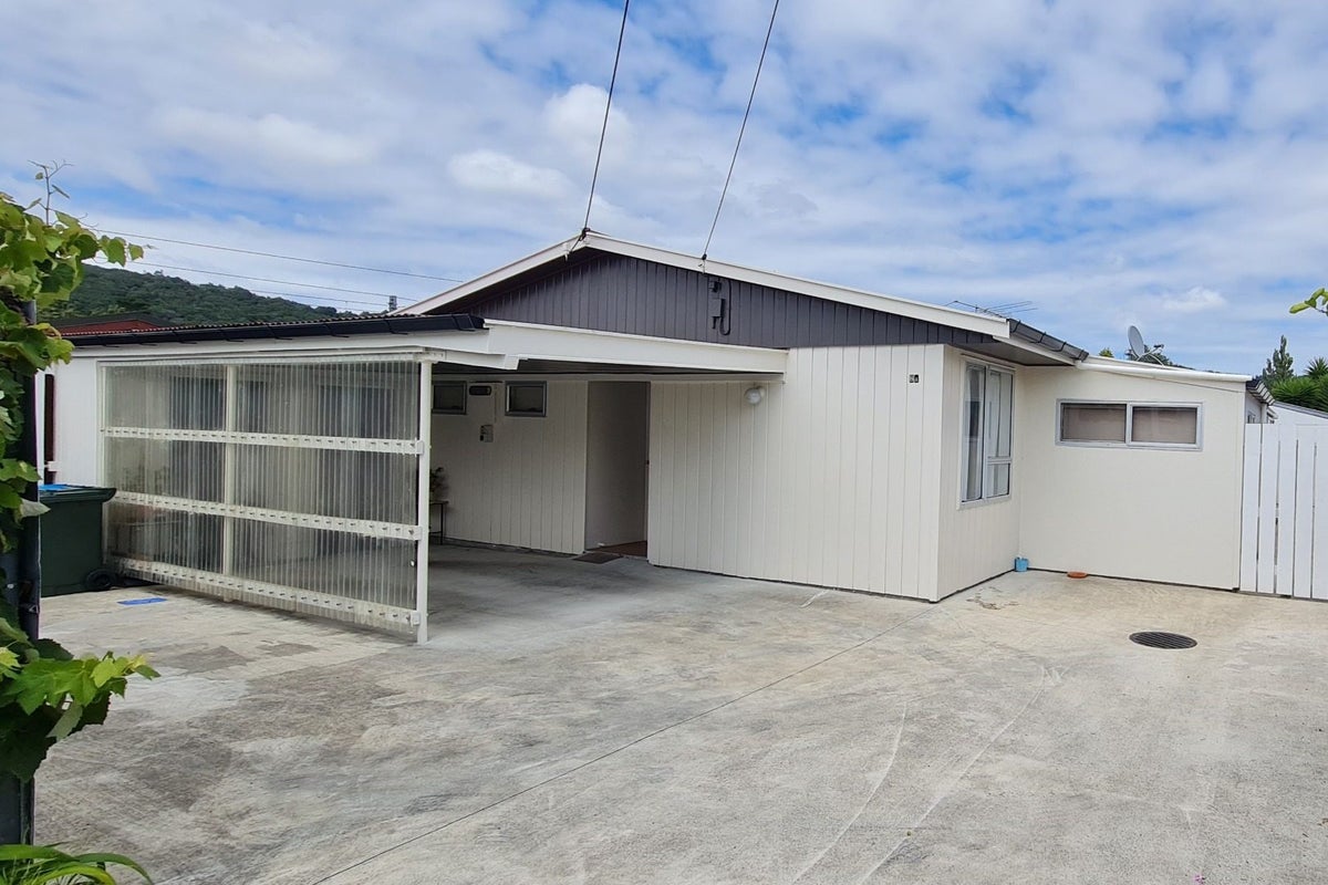 8A Elizabeth Avenue, Heretaunga, Upper Hutt - Carousel 2