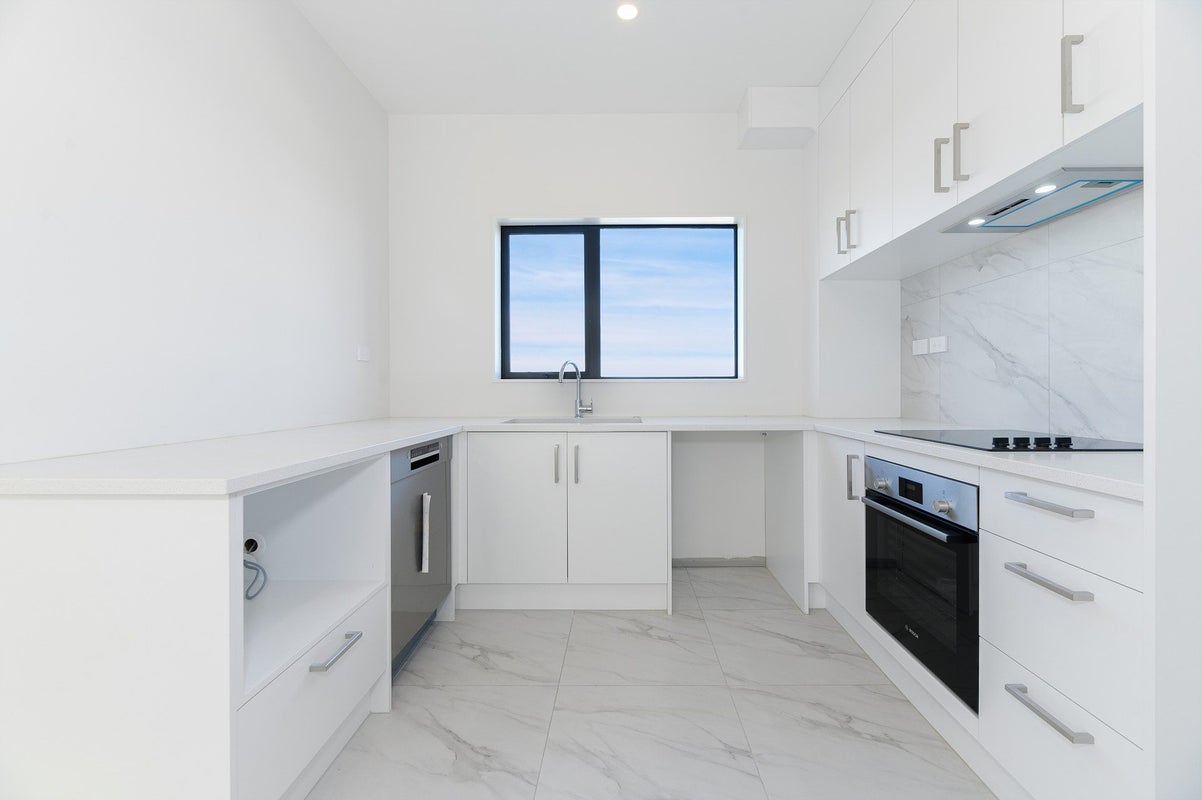 9 Heketara Place, Papakura, Papakura - Carousel 2