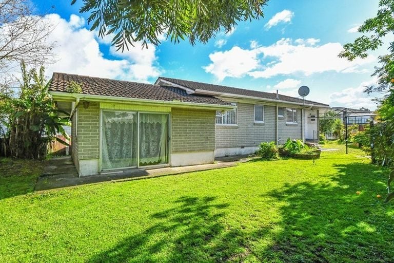 120 Hillcrest Road, Papatoetoe, Auckland - Carousel 14