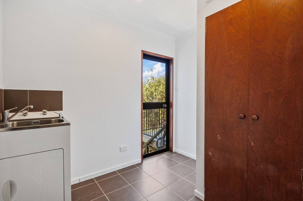 12 Moodie Street, Shiel Hill, Dunedin - Carousel 29