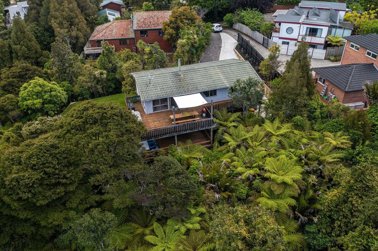 27 Reynolds Place, Torbay, Auckland - Carousel 20