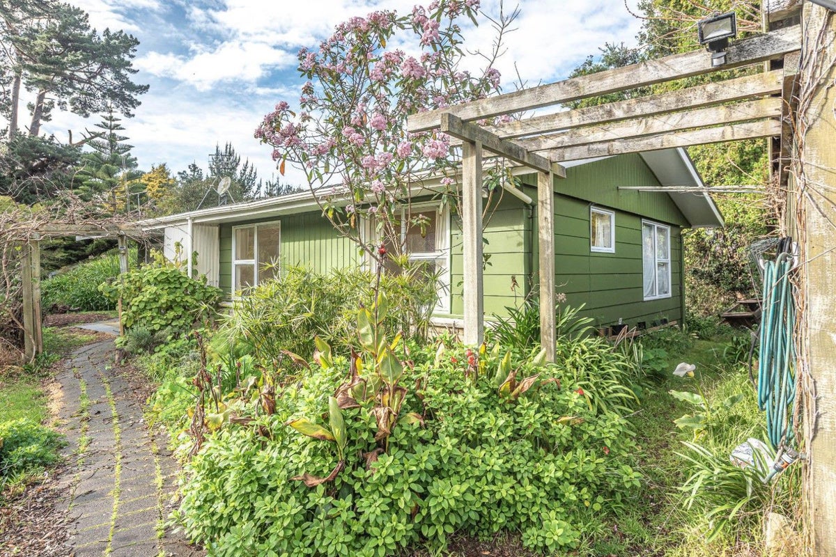 6 Caversham Road, Westmere, Whanganui - Carousel 1
