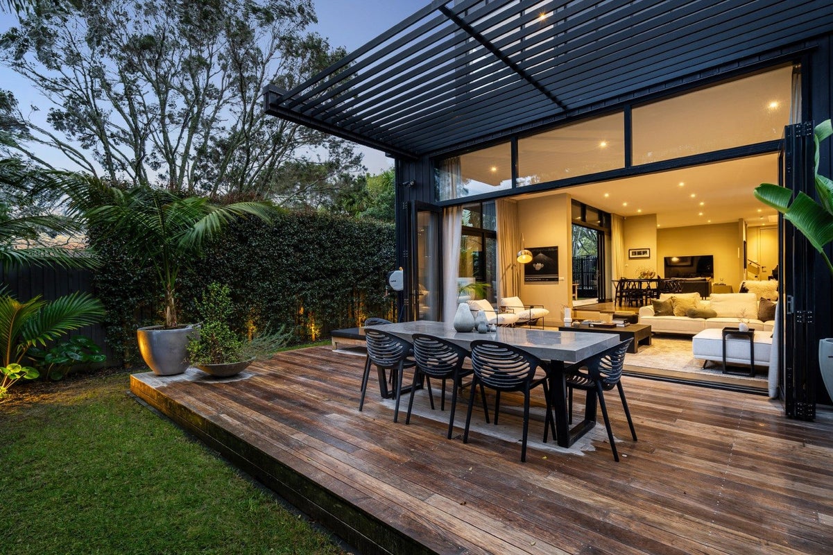 0 Wellpark AV, Westmere - Carousel 2