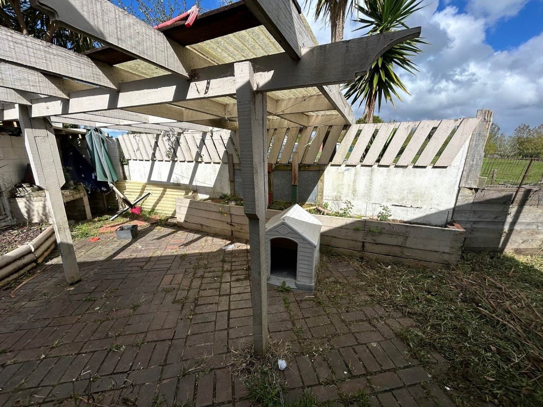 388 Taupaki Road, Kumeu - Carousel 18