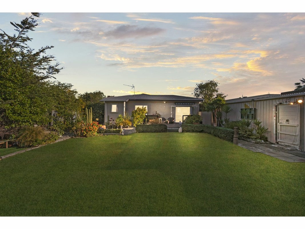 31 Garvins Road, Hornby, Christchurch - Carousel 1