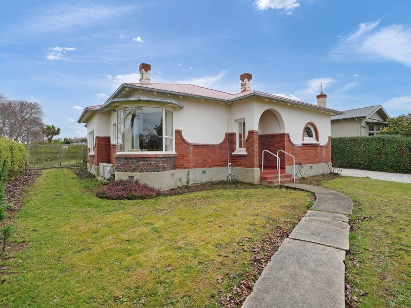 2 James Street, Richmond, Invercargill - Carousel 1