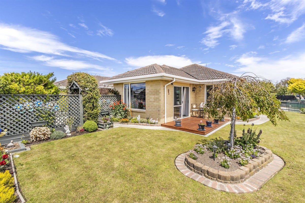 126 Saint Johns Street, Bromley, Christchurch - Carousel 2