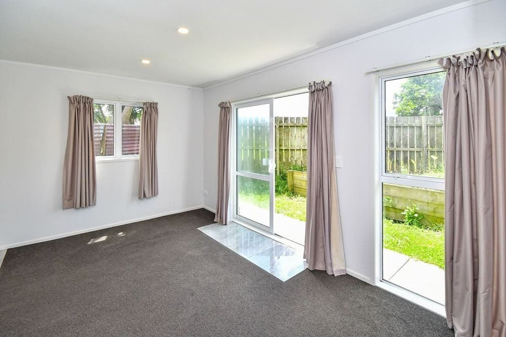 18 Collett Road, Otara, Auckland - Carousel 2