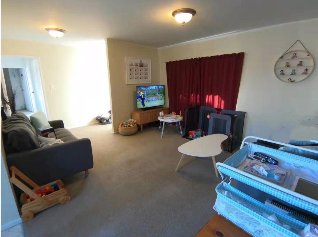 3/85 Kaurilands Road, Titirangi, Auckland - Carousel 2