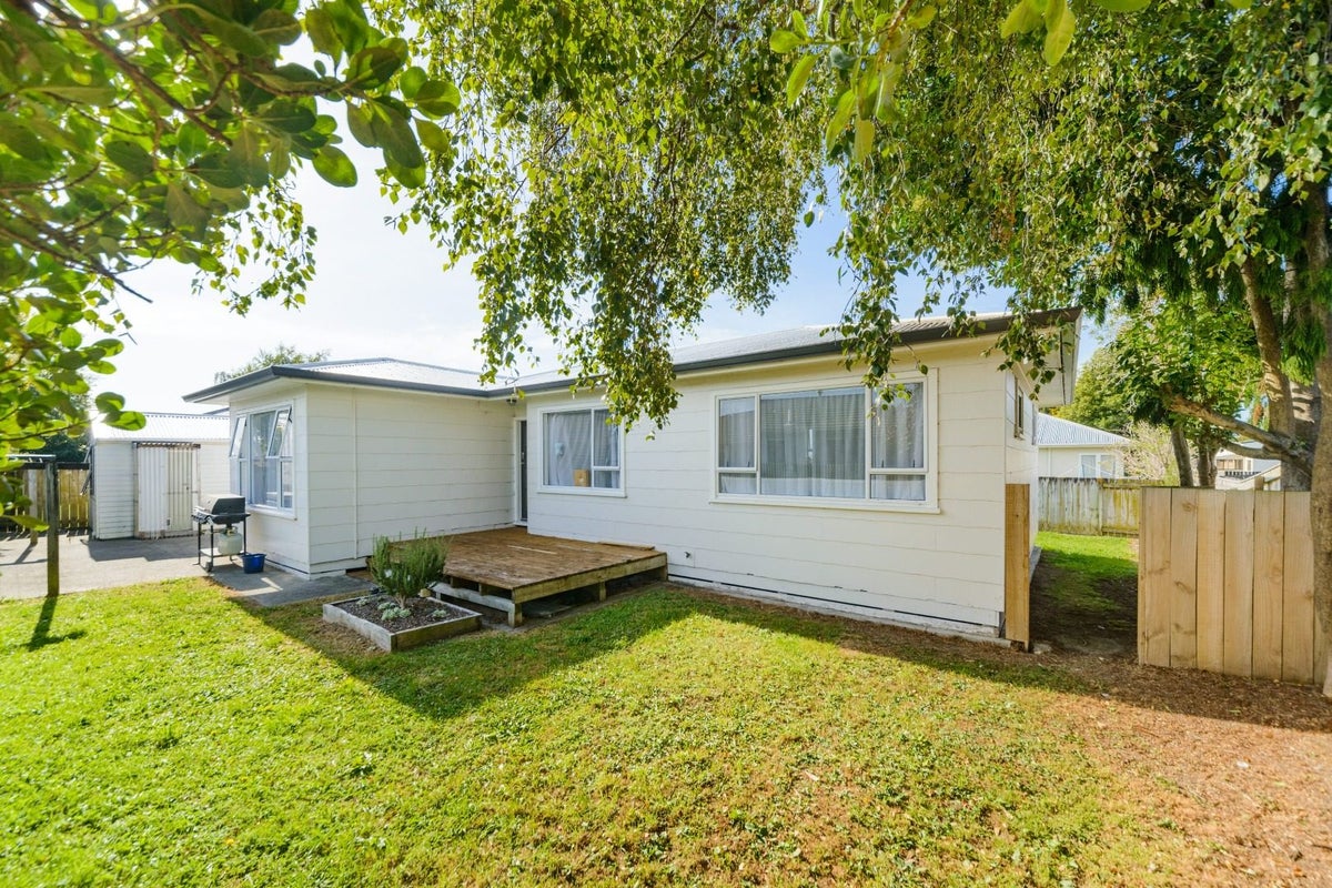 199A College Street, West End, Palmerston North - Carousel 1