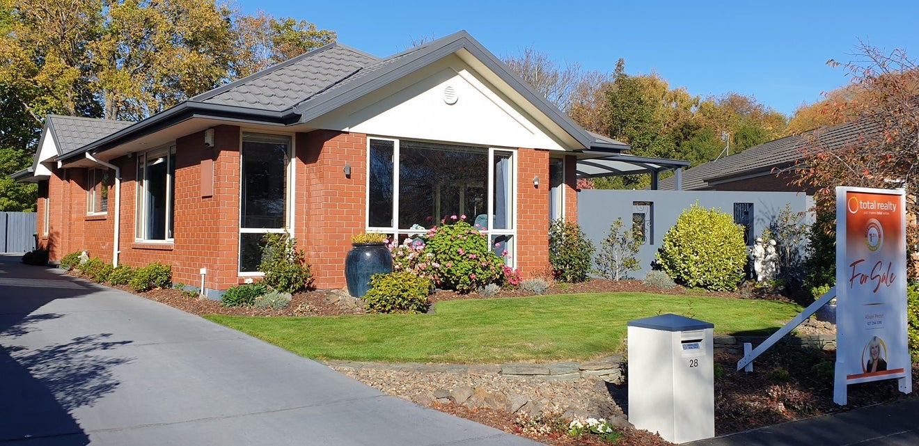 28 Primrose Hill Lane, Casebrook, Christchurch - Carousel 1
